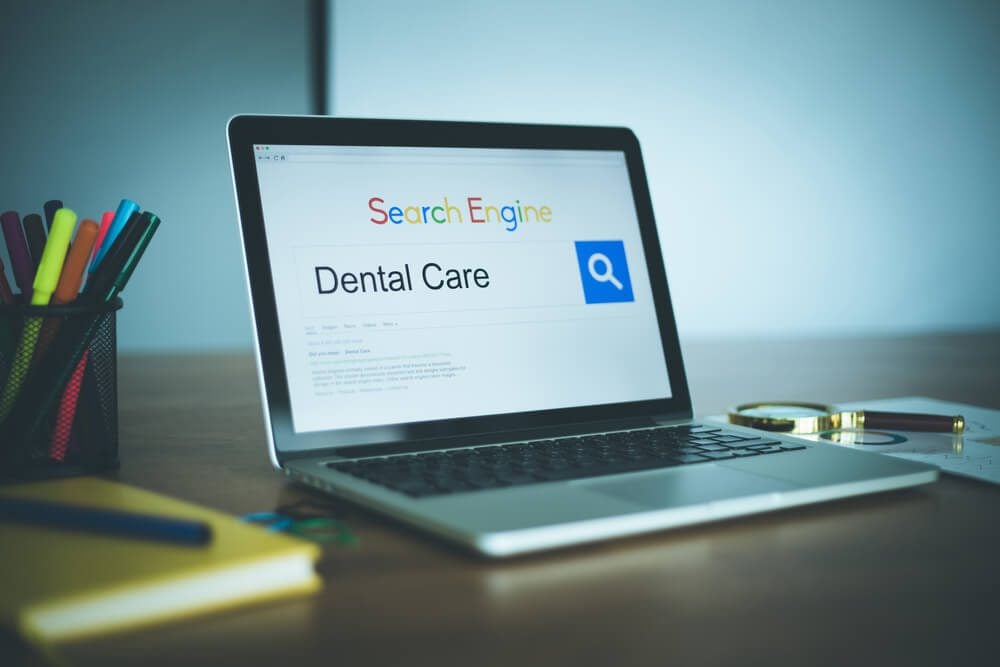 dental seo_Search Engine Concept: Searching DENTAL CARE on Internet