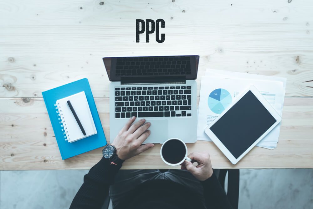 ppc campaign_COMMUNICATION WORKING TECHNOLOGY AND PPC CONCEPT