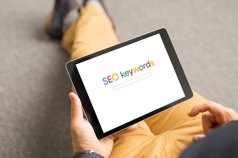 google search keywords_Search Engine Optimization (SEO) concept