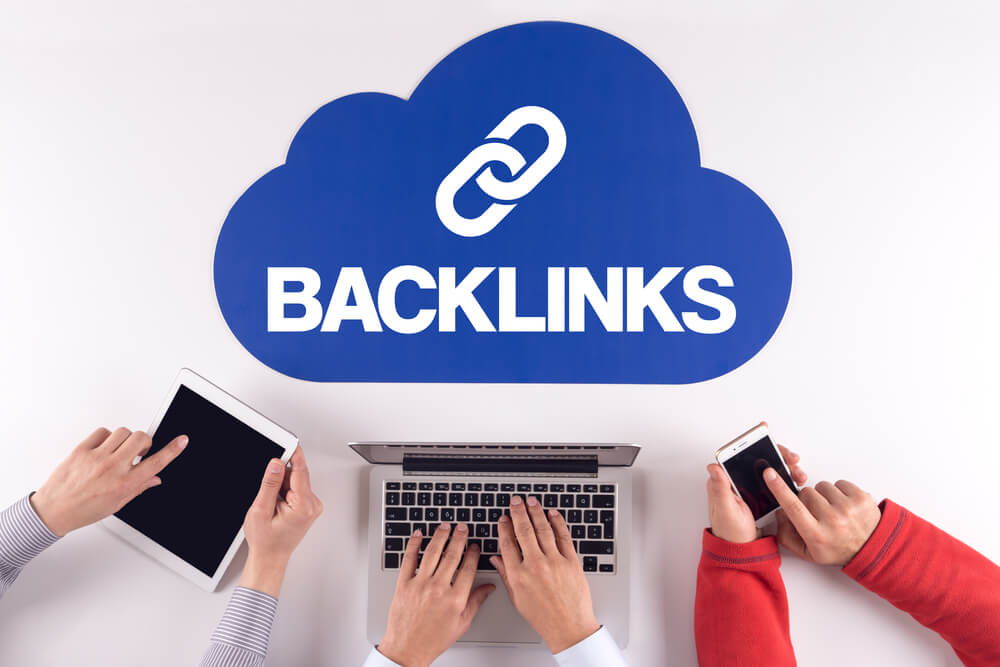 seo backlinks_Cloud technology with BACKLINKS Concept