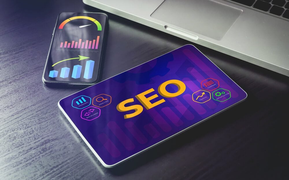 semantic seo_SEO, Search Engine Optimization concept. SEO Digital Business Internet Marketing. Search engine result, page speed and ranking. On-page semantic search, keyword research, optimize content, meta tags