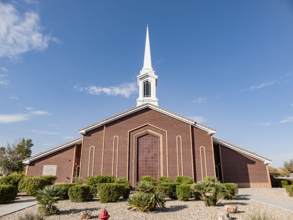 las vegas chapel_Sunny view of The Church of Jesus Christ of Latter day Saints at Las Vegas, Nevada