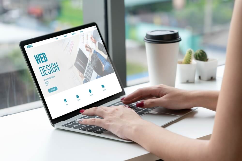 web design_Website design software provide modish template for online retail business and e-commerce