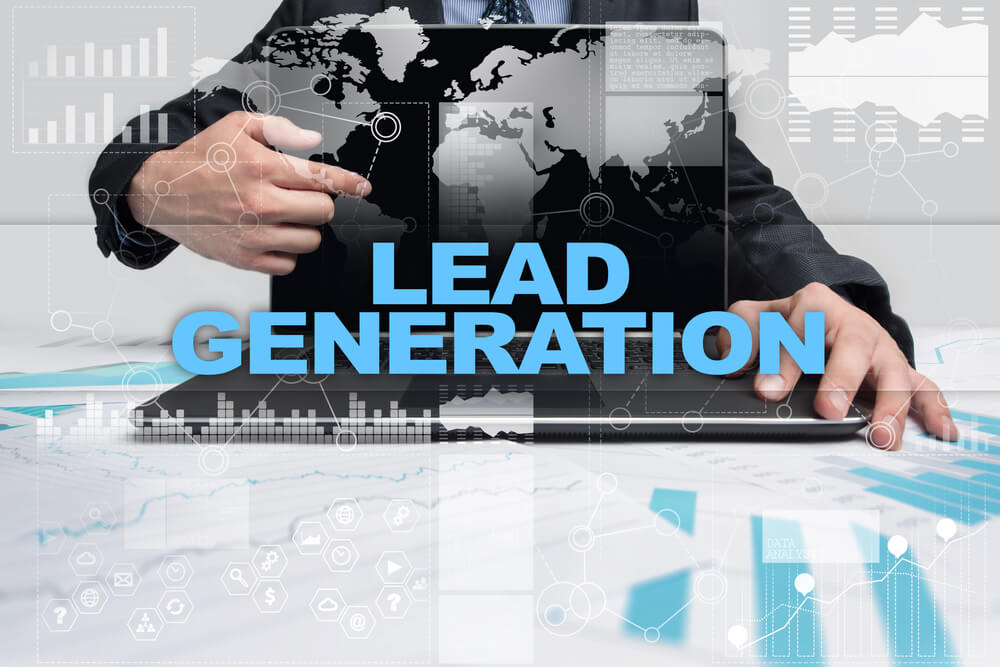 lead generation_Businessman presenting lead generation concept.