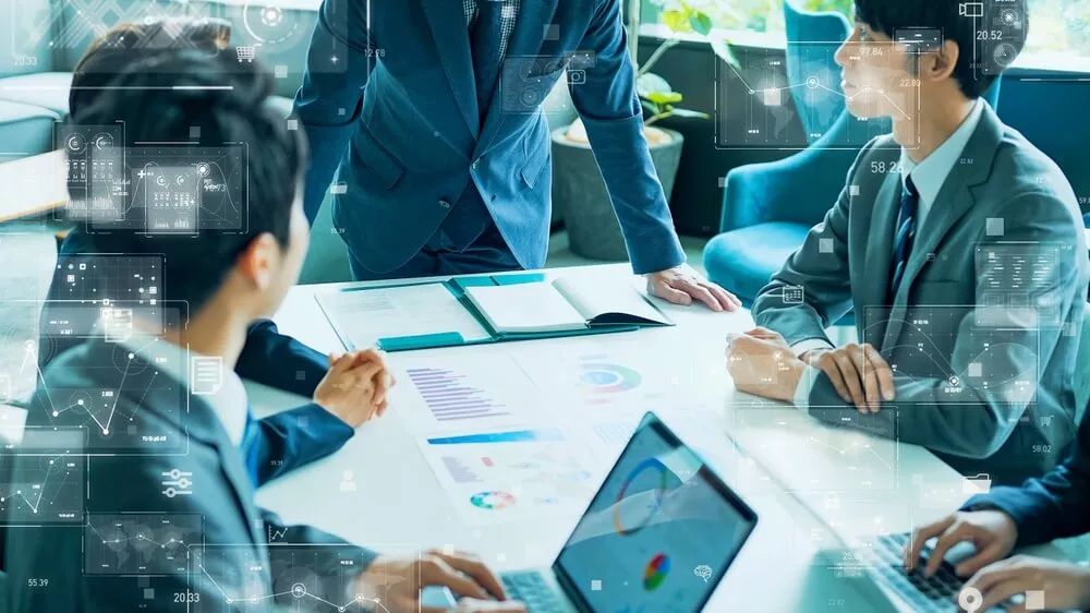 SaaS marketing_Group of businessperson meeting in office and data analysis concept. Technology of business. ERP. Enterprise Resources Planning.