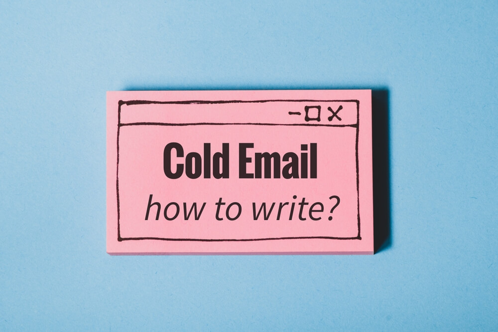 cold email_How to write Cold Email text on hand drawn web browser. Business marketing strategy and communication concept.