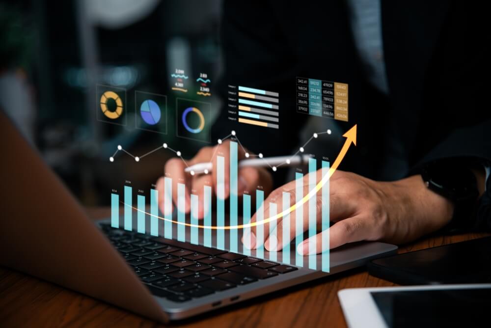 analytics for higher ROI_concept of data economic growth through a graph chart. Business strategy. Digital marketing and stock market.