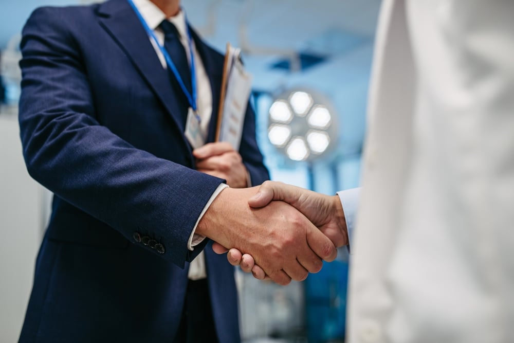 How NY-Based FCMOs Create a Healthcare Marketing Strategy 1 New York fractional CMO